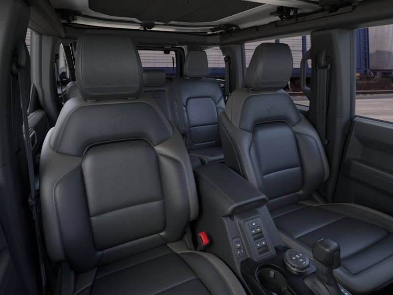 New 2026 Ford Bronco Outer Banks AWD/4WD image 10