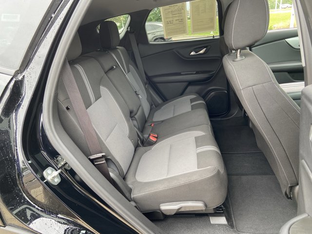 Used 2025 Chevrolet Blazer LT FWD image 14