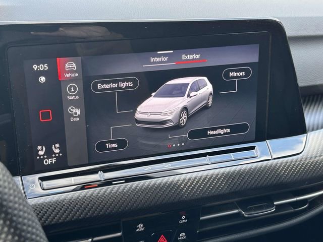 Used 2023 Volkswagen Golf 20th Anniversary Edition image 30