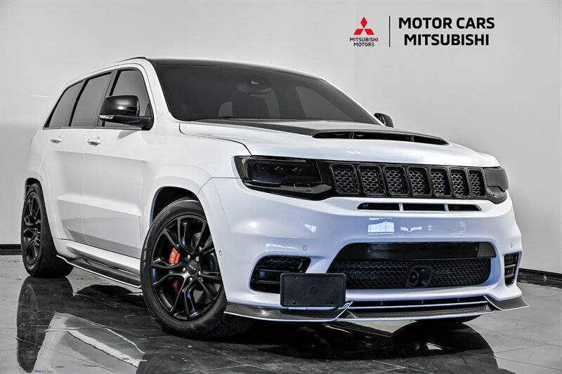 Used 2019 Jeep Grand Cherokee SRT AWD/4WD image 1