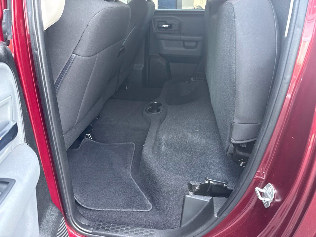 Used 2020 RAM 1500 Warlock RWD image 28