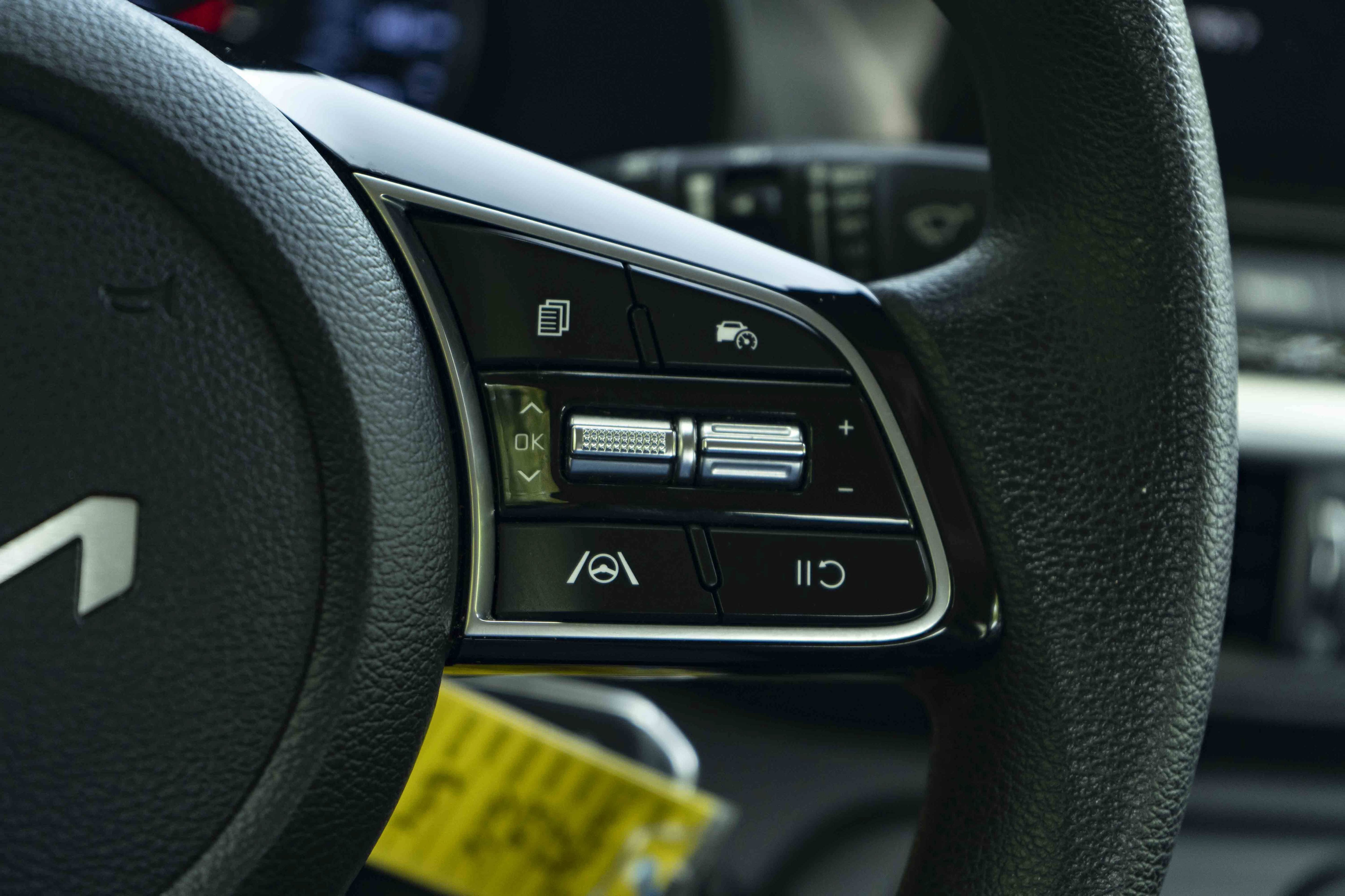 Used 2023 Kia Forte LXS FWD image 19