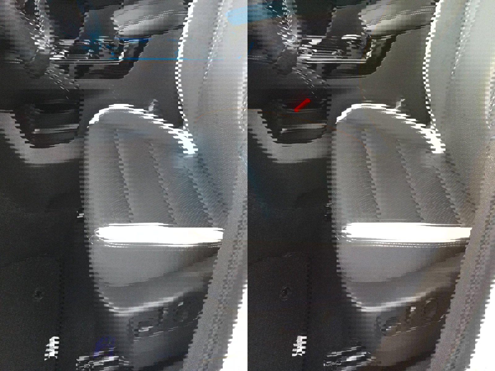 Used 2024 Buick Envision Sport Touring image 16