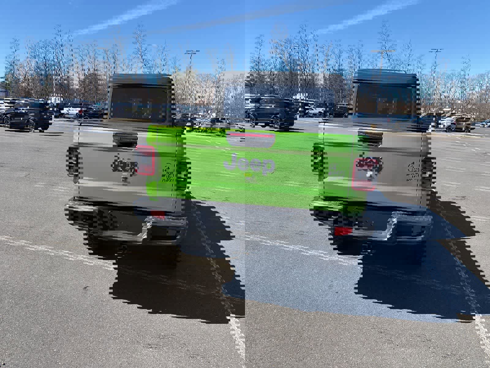 Used 2025 Jeep Gladiator Sport image 18