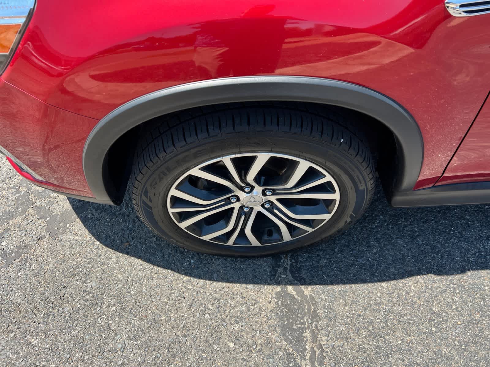 Used 2018 Mitsubishi Outlander Sport SE FWD image 10