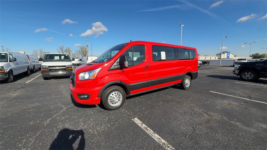 Used 2022 Ford Transit 350 XLT image 4