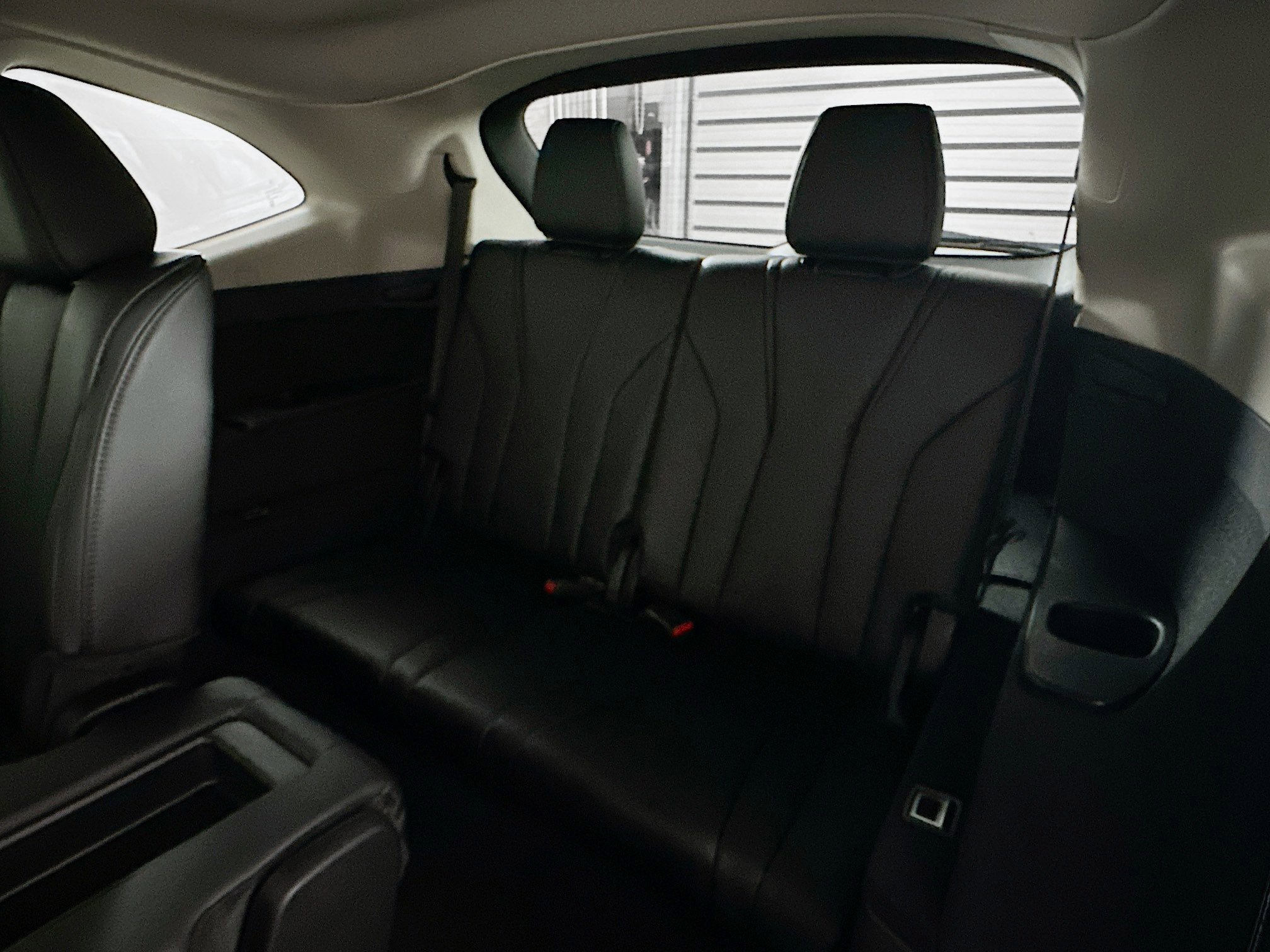 Used 2024 Acura MDX FWD image 30