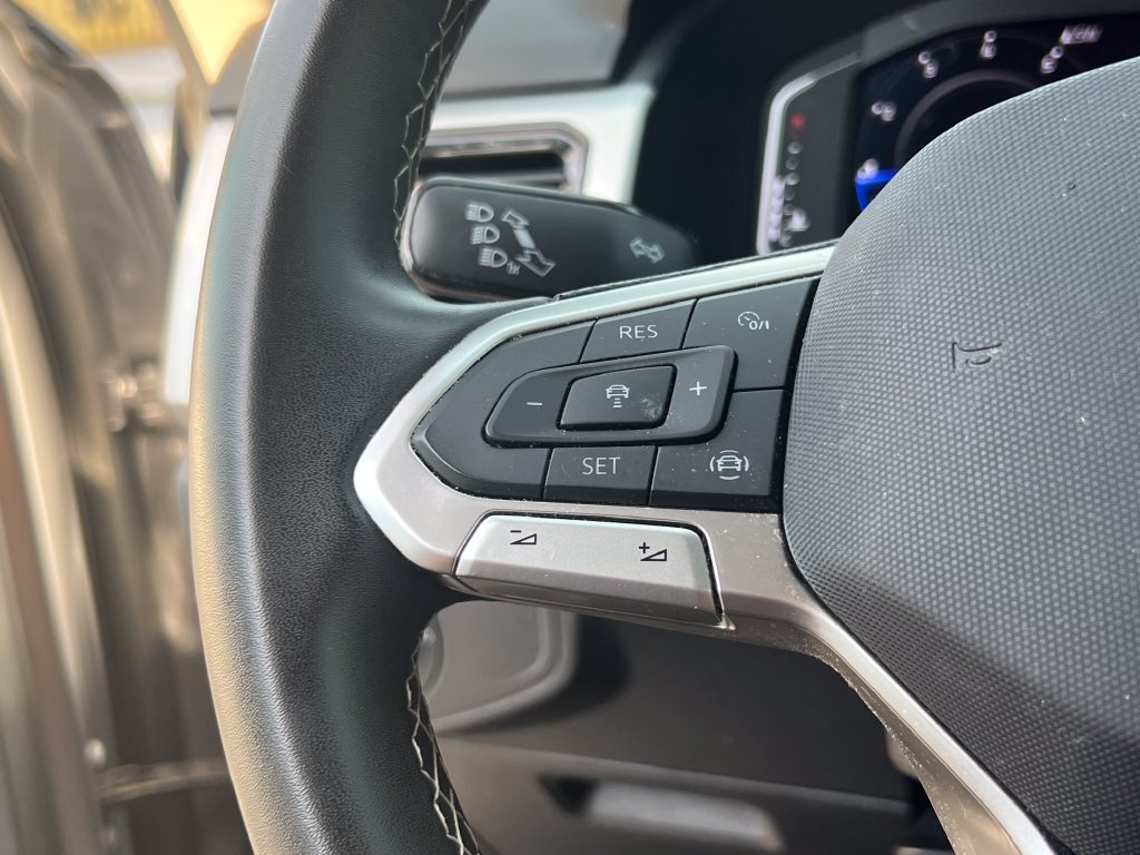 Used 2022 Volkswagen Atlas SE AWD/4WD image 24