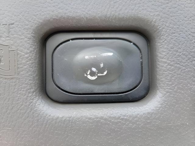 Used 2019 Lincoln Nautilus Select AWD/4WD image 8