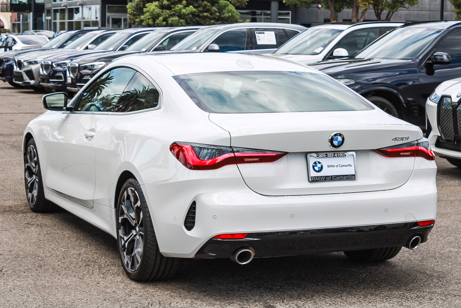 Used 2026 BMW 430i Coupe w/ Parking Assistance Package RWD image 4