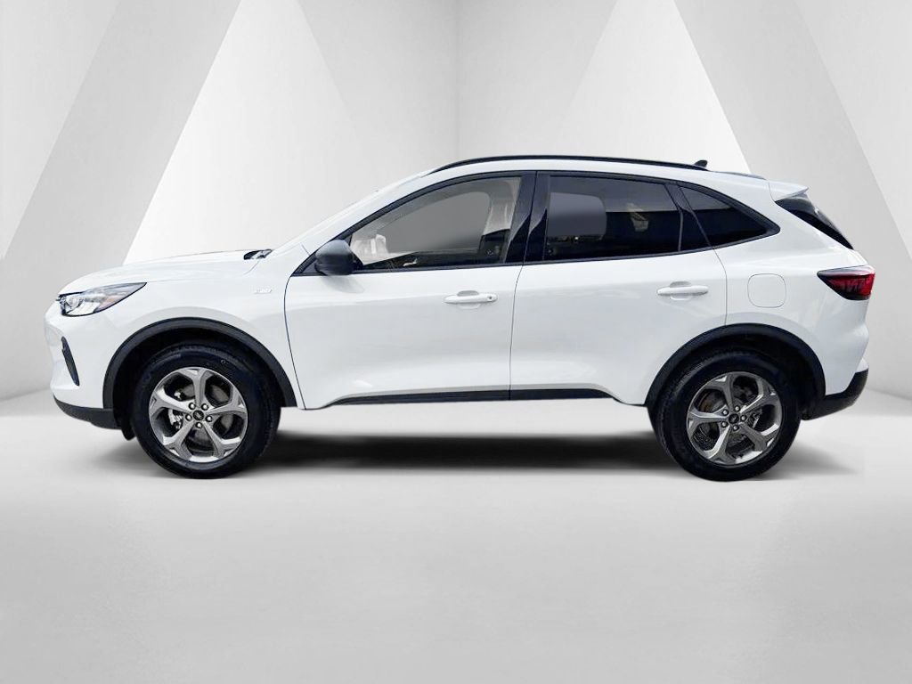 Used 2026 Ford Escape ST-Line w/ Tech Pack #1 image 4