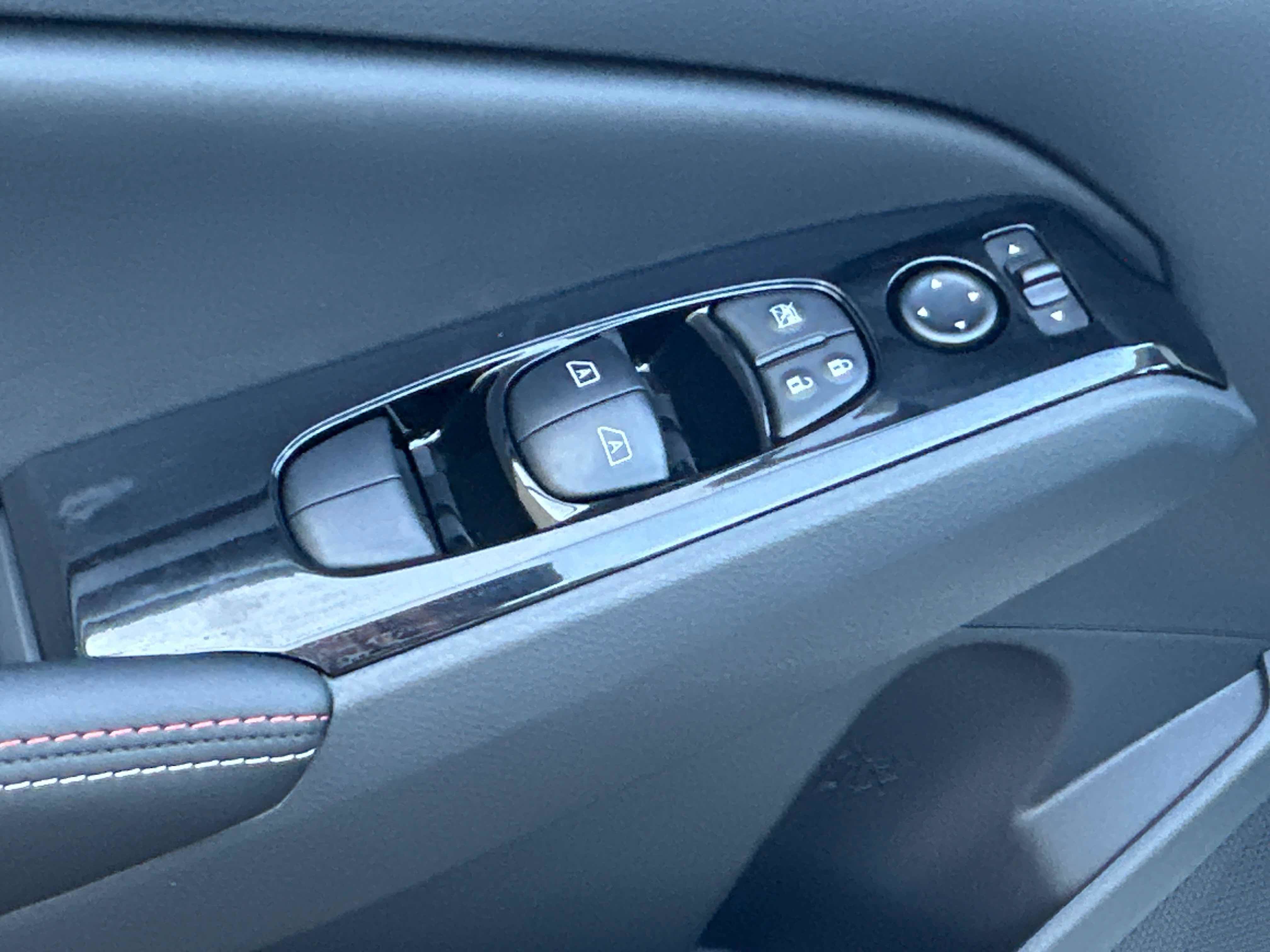 New 2025 Nissan Altima 2.5 SR w/ SR Premium Package image 17