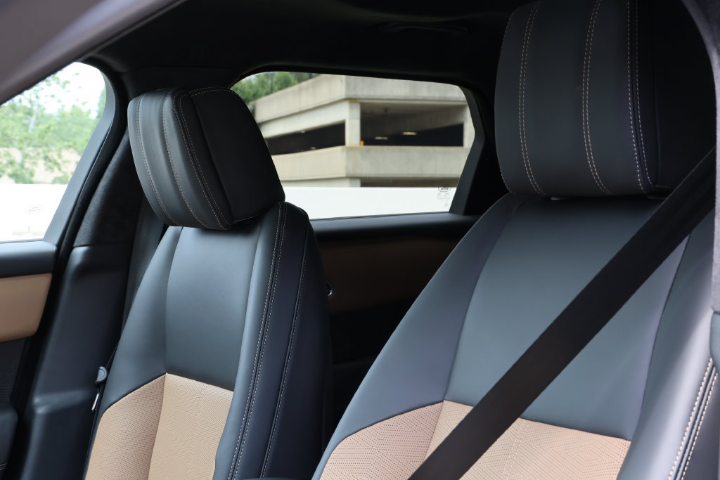 New 2026 Land Rover Range Rover Velar Autobiography AWD/4WD image 8