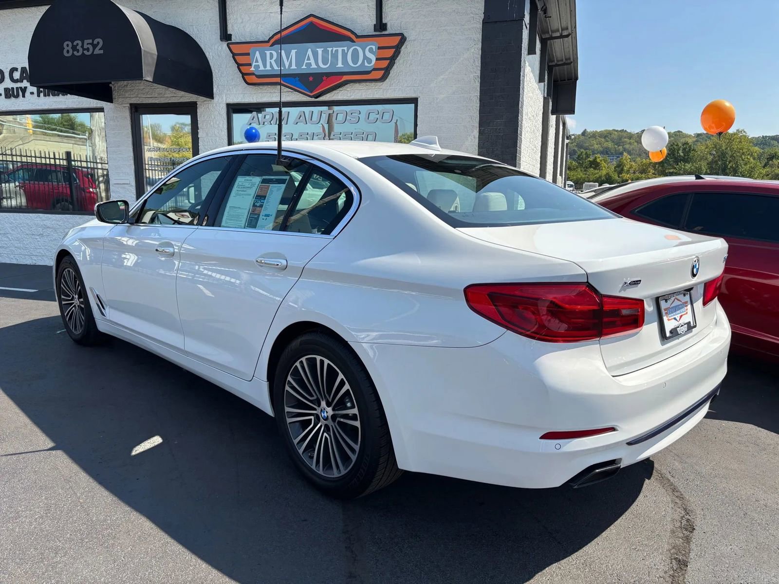 Used 2018 BMW 540i xDrive image 4
