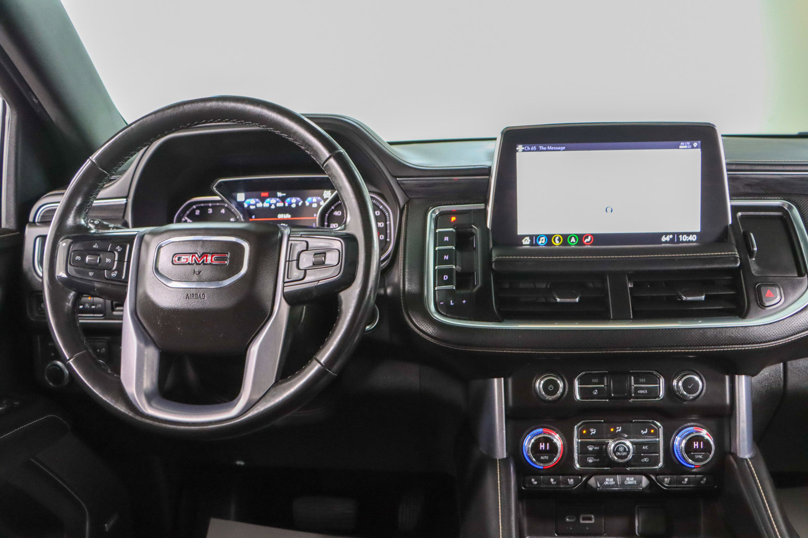 Used 2021 GMC Yukon SLT w/ SLT Luxury Plus Package image 18