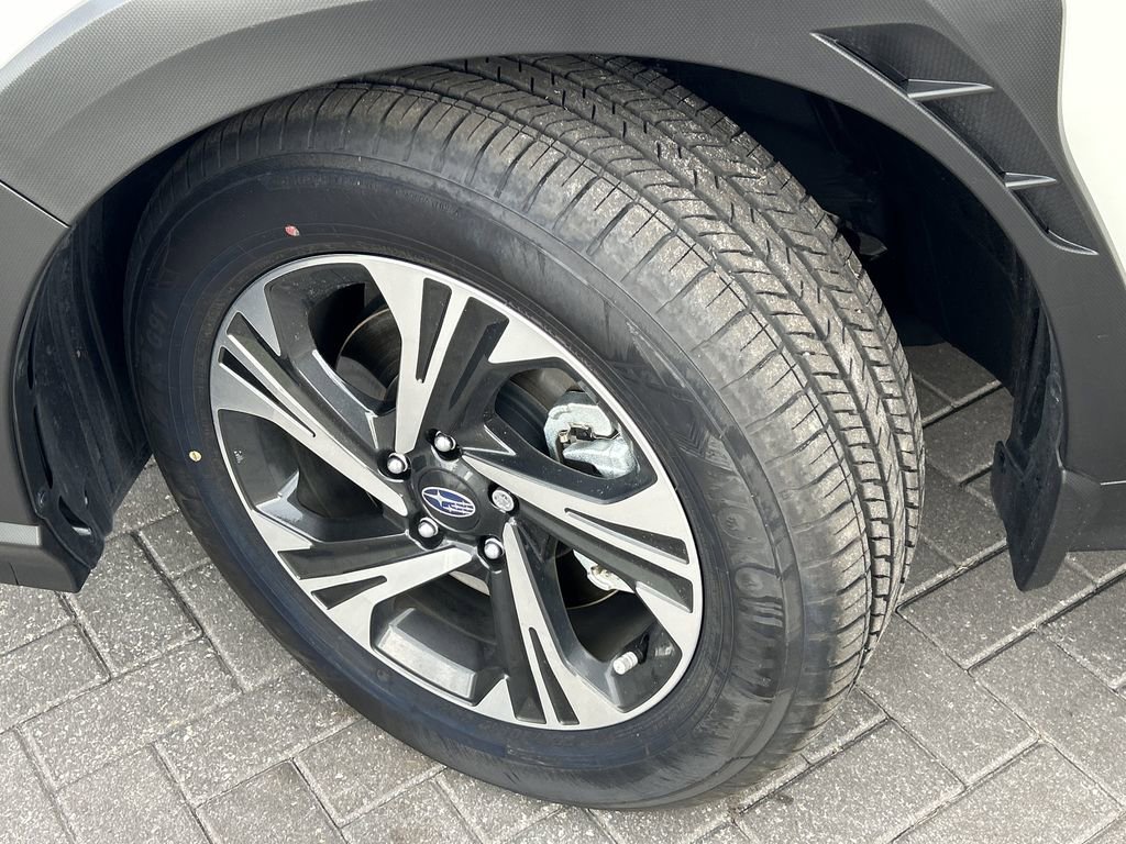 Certified 2025 Subaru Crosstrek 2.0i Premium image 32