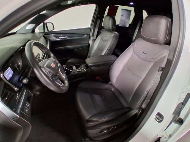 Used 2024 Cadillac XT5 Premium Luxury FWD image 9
