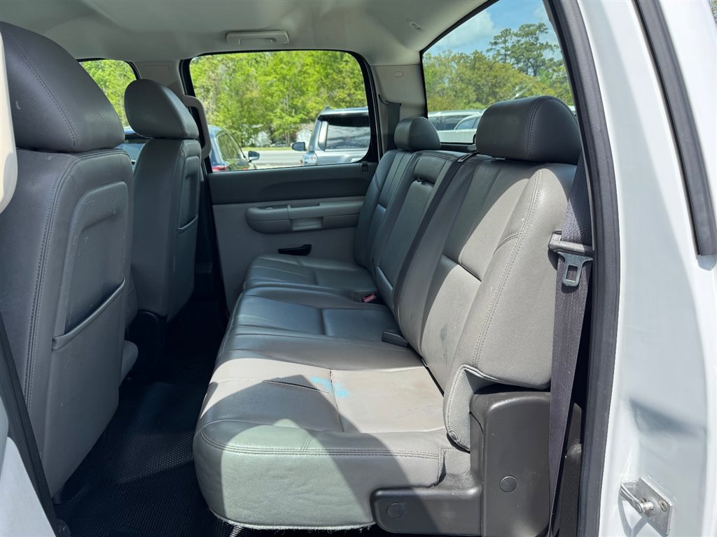 Used 2014 Chevrolet Silverado 3500 W/T image 19