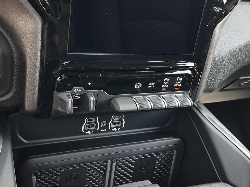 New 2026 RAM 3500 Lone Star AWD/4WD image 25