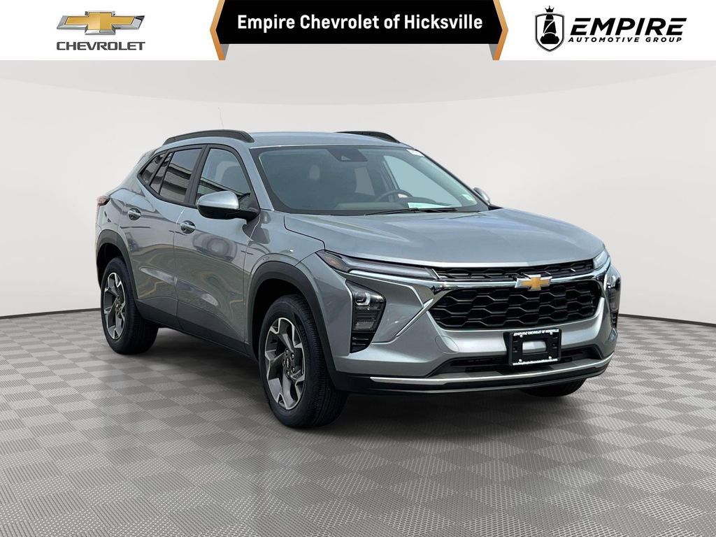 New 2026 Chevrolet Trax LT w/ Driver Confidence Package FWD image 1