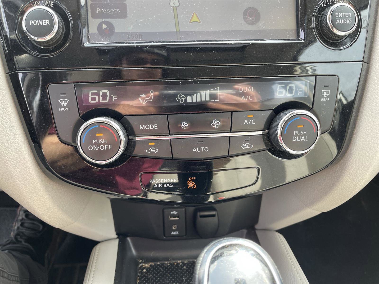 Used 2018 Nissan Rogue Sport SL w/ SL Premium Package image 20