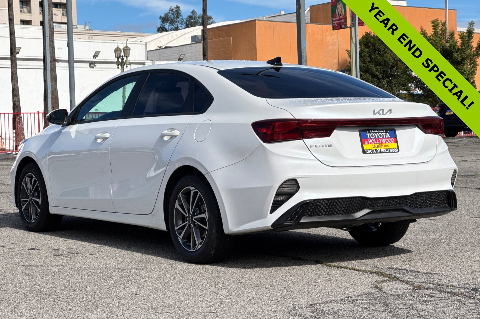 Used 2023 Kia Forte LXS w/ LXS Technology Package image 6