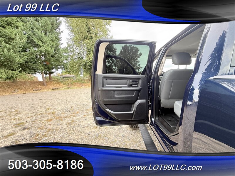 Used 2015 RAM 3500 Tradesman w/ Chrome Appearance Group AWD/4WD image 45