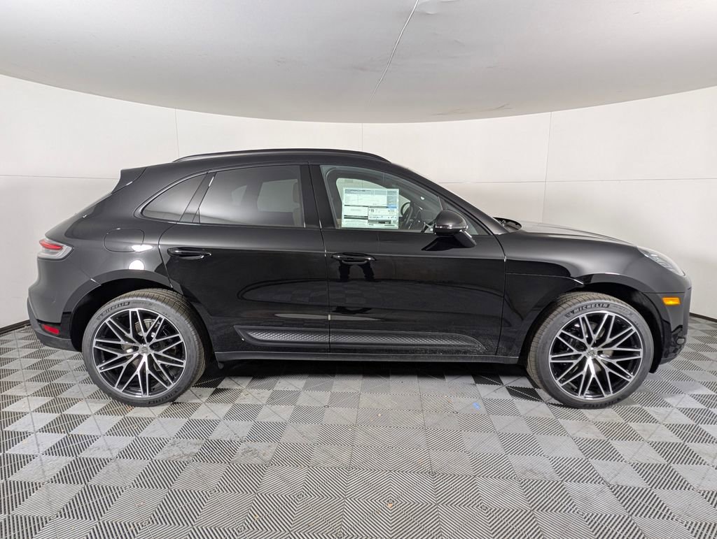New 2026 Porsche Macan S image 8