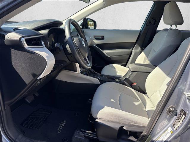 Certified 2022 Toyota Corolla Cross LE FWD image 10