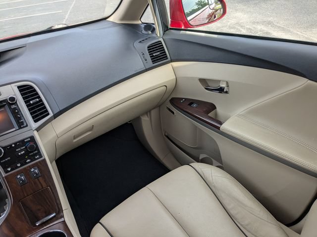 Used 2013 Toyota Venza XLE w/ XLE Premium Pkg FWD image 16