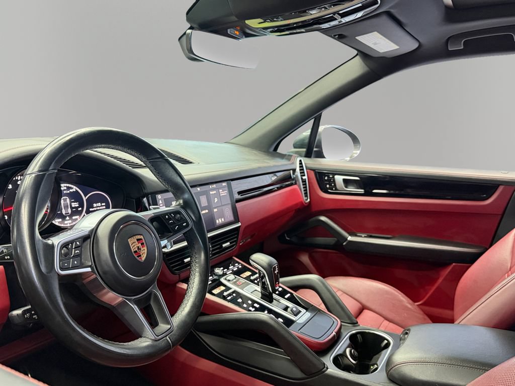 Used 2019 Porsche Cayenne S AWD/4WD image 16