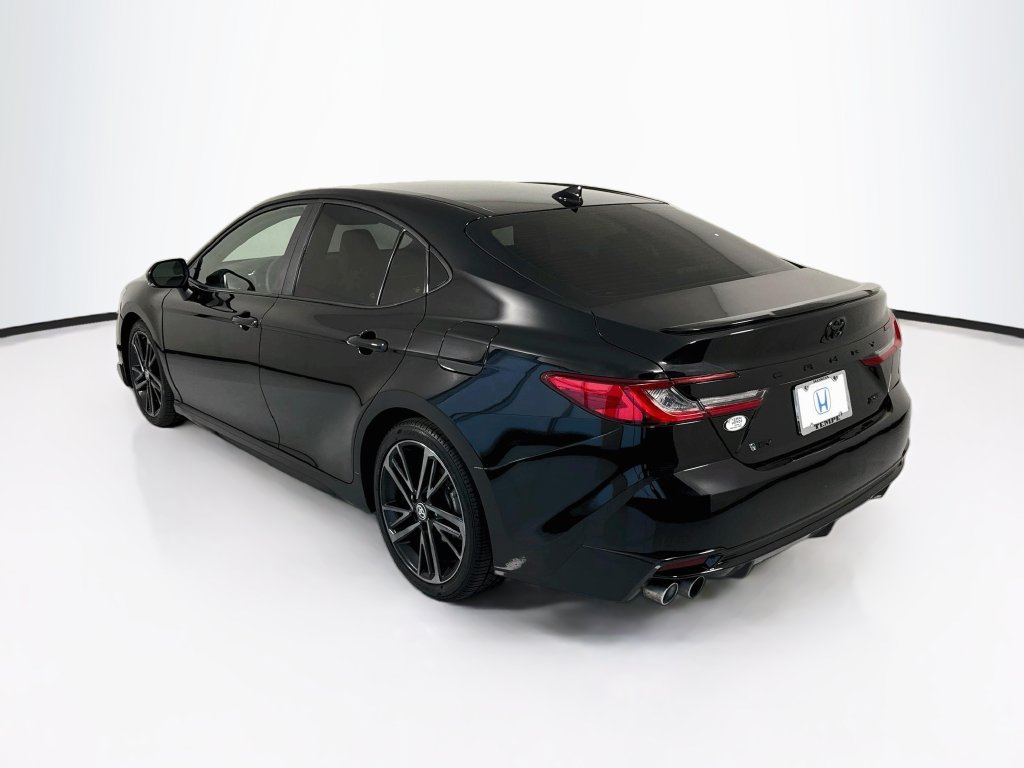 Used 2025 Toyota Camry XSE FWD image 7