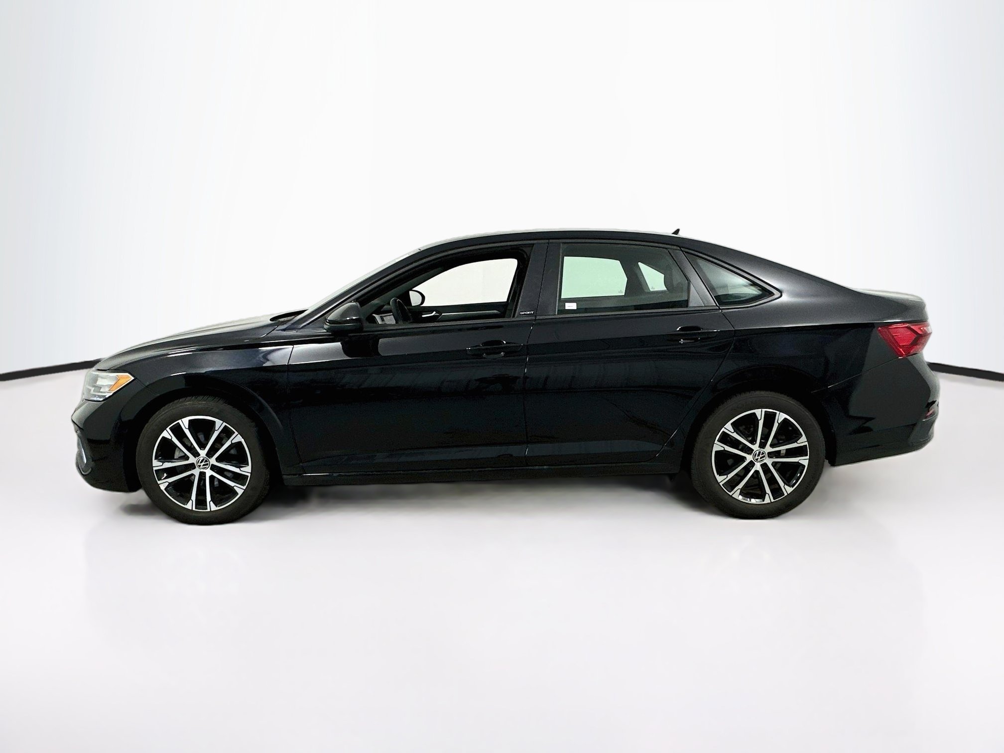 Used 2023 Volkswagen Jetta Sport FWD image 8