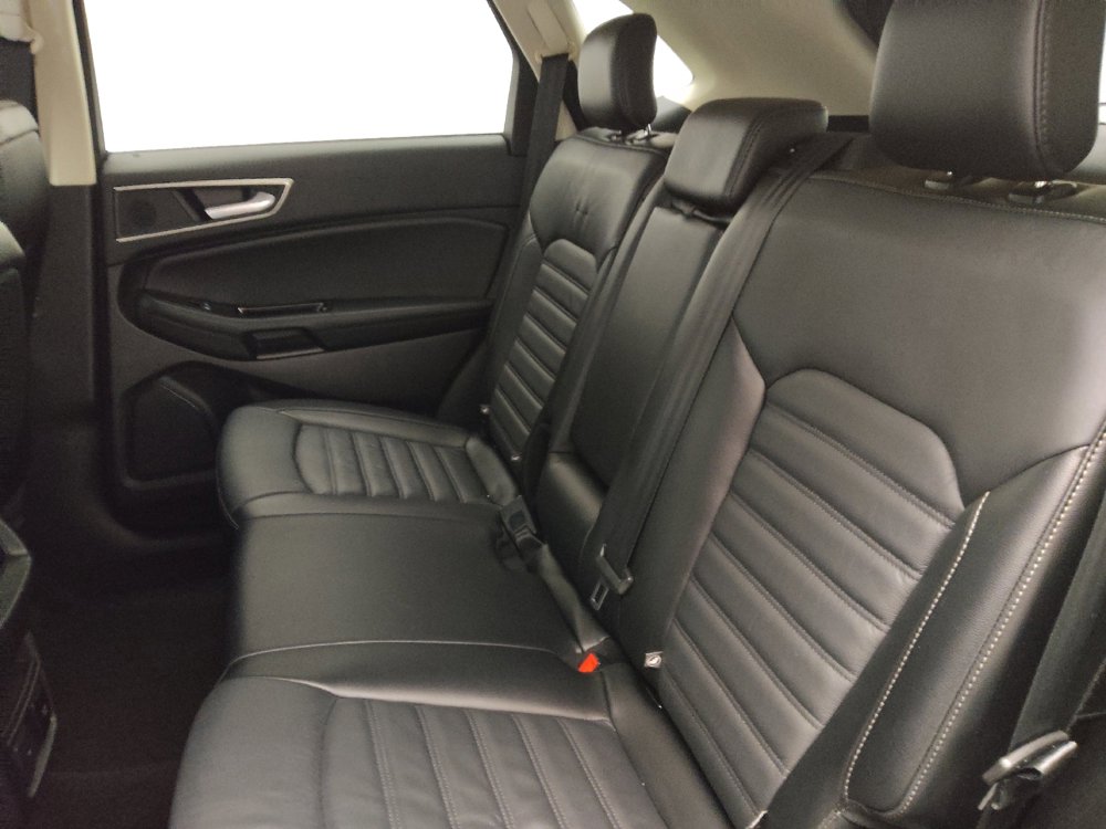 Used 2018 Ford Edge SEL w/ Equipment Group 201A image 18