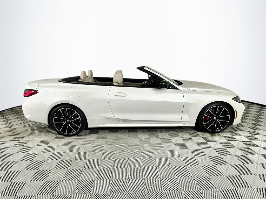 Used 2024 BMW M440i Convertible w/ Premium Package RWD image 8