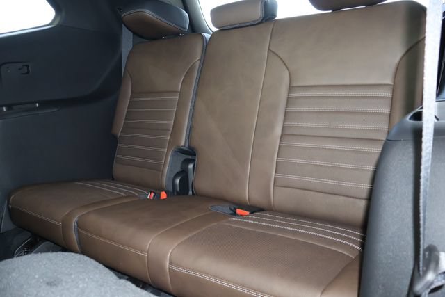 New 2026 GMC Acadia Denali Ultimate FWD image 14