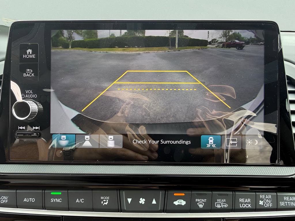 New 2026 Honda Odyssey Elite image 25