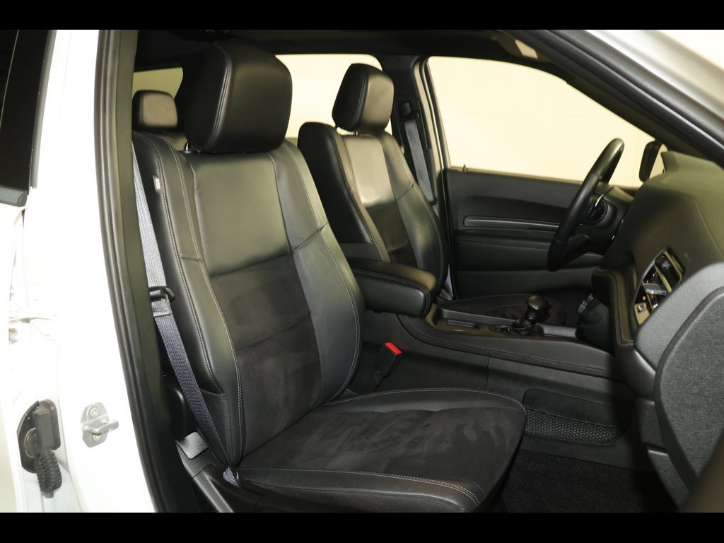 Used 2022 Dodge Durango GT image 33