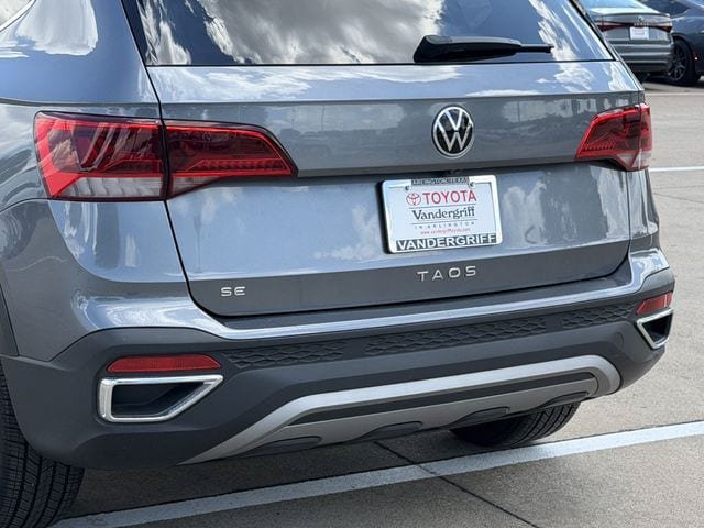 Used 2022 Volkswagen Taos SE FWD image 6