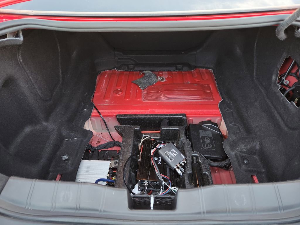 Used 2018 Chevrolet Camaro SS image 35