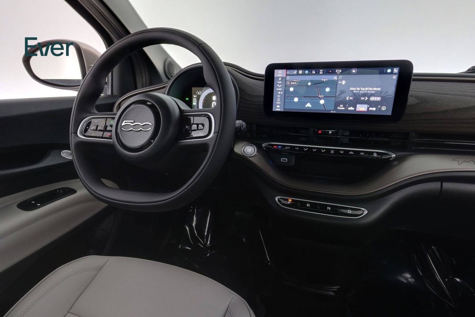 Used 2025 FIAT 500 e FWD image 26