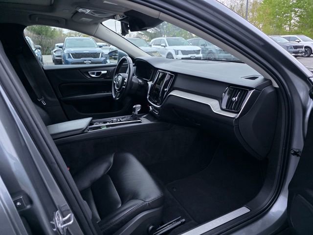 Used 2021 Volvo V60 T5 Cross Country AWD/4WD image 12