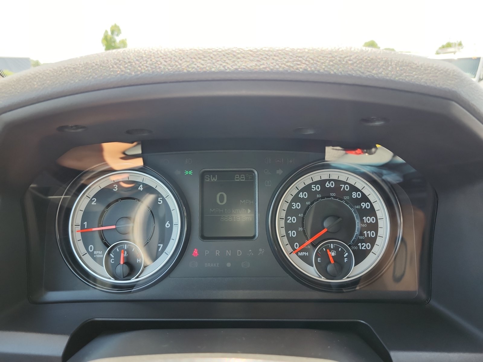 Used 2018 RAM 1500 Tradesman AWD/4WD image 16