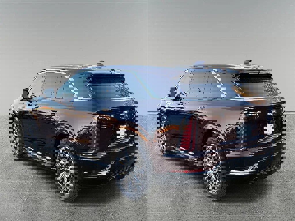 New 2025 Cadillac Escalade IQ Luxury 2 image 11