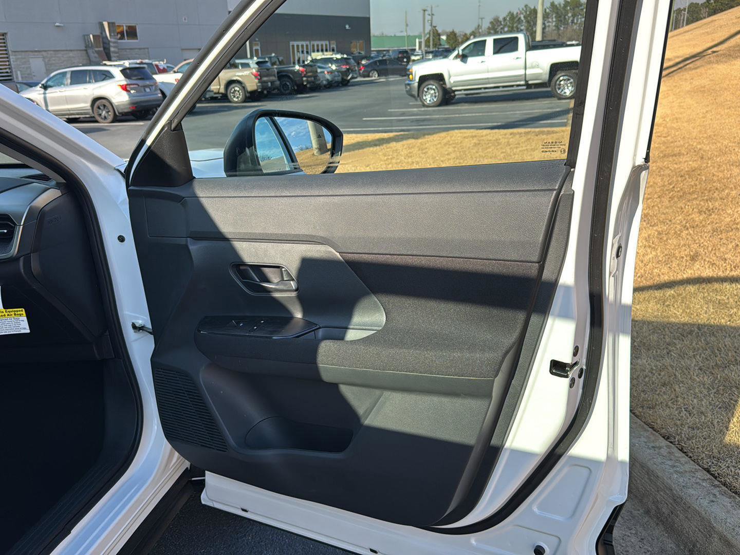 New 2026 Nissan Kicks S image 12