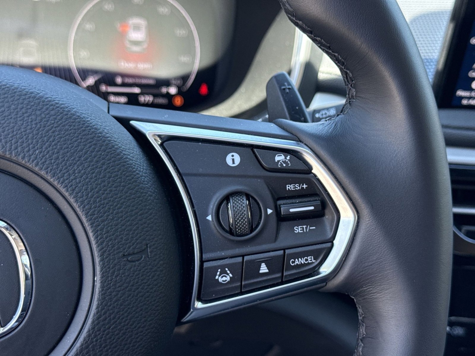 Certified 2026 Acura MDX SH-AWD image 23