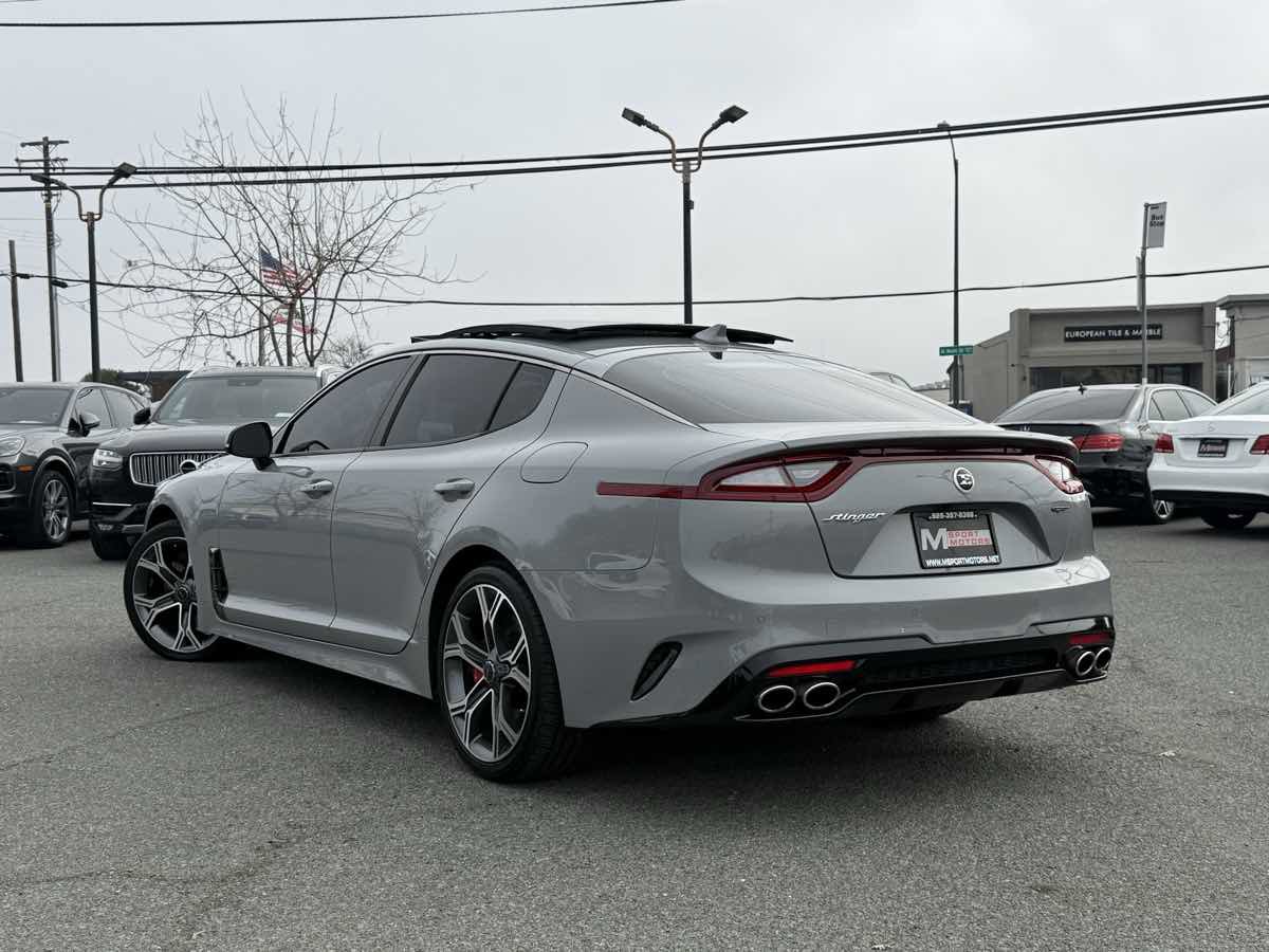 Used 2019 Kia Stinger GT1 image 8