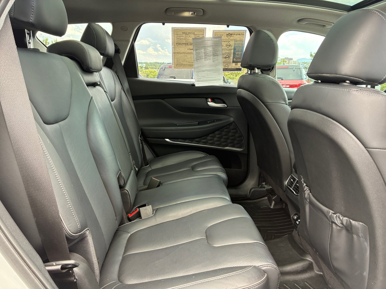 Used 2021 Hyundai Santa Fe Limited AWD/4WD image 18