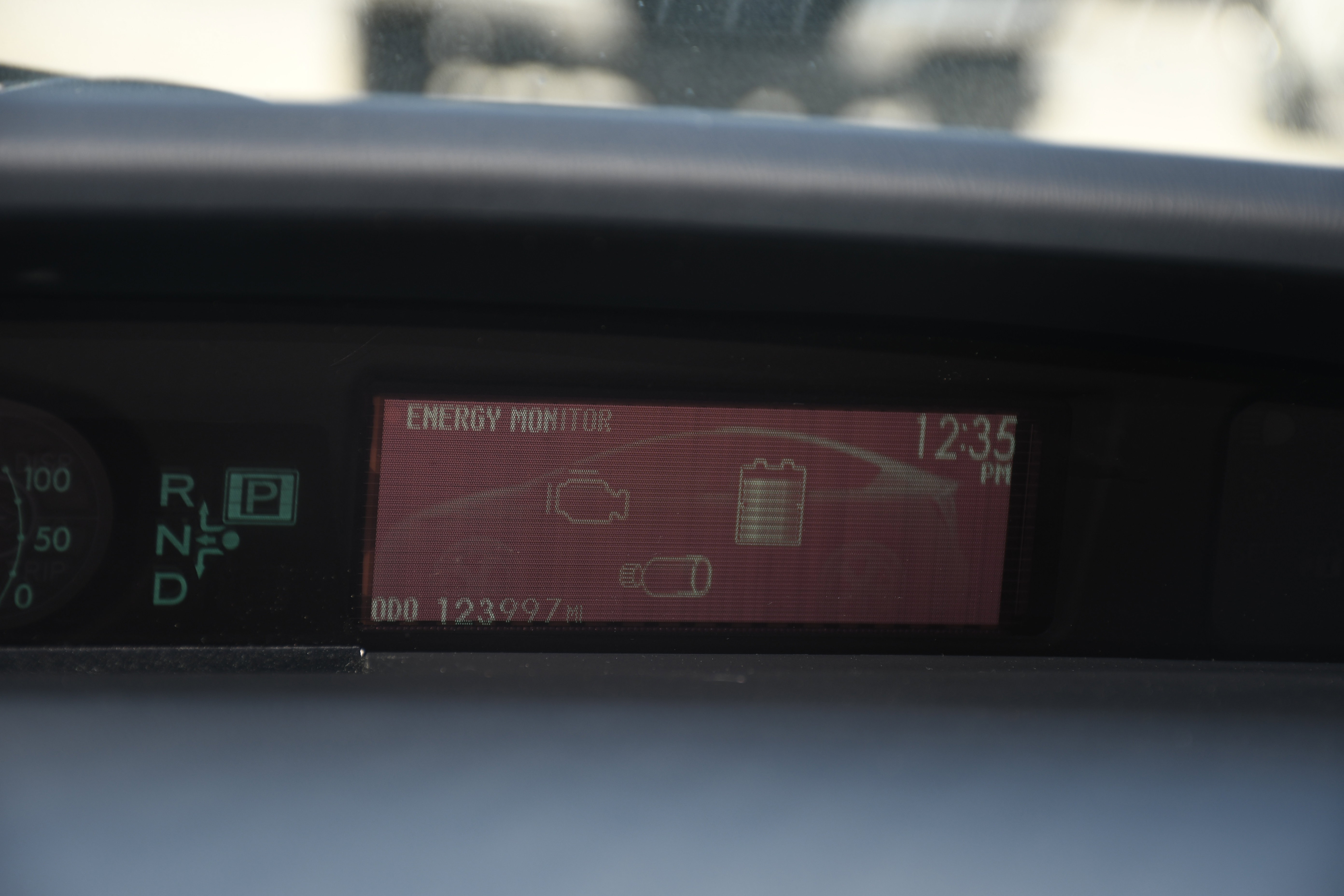 Used 2015 Toyota Prius Three w/ Solar Roof Package image 14