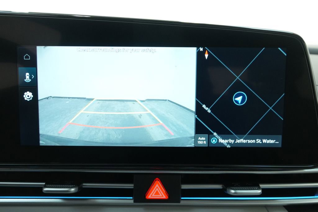 New 2026 Hyundai Elantra Limited image 36